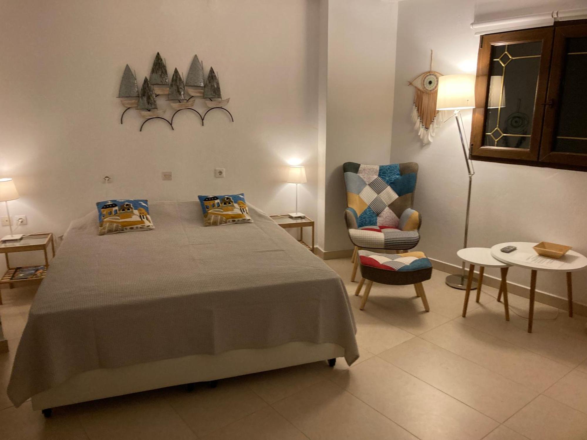 Mimis & Connie 2 Apartment Karpathos Town  Exterior photo