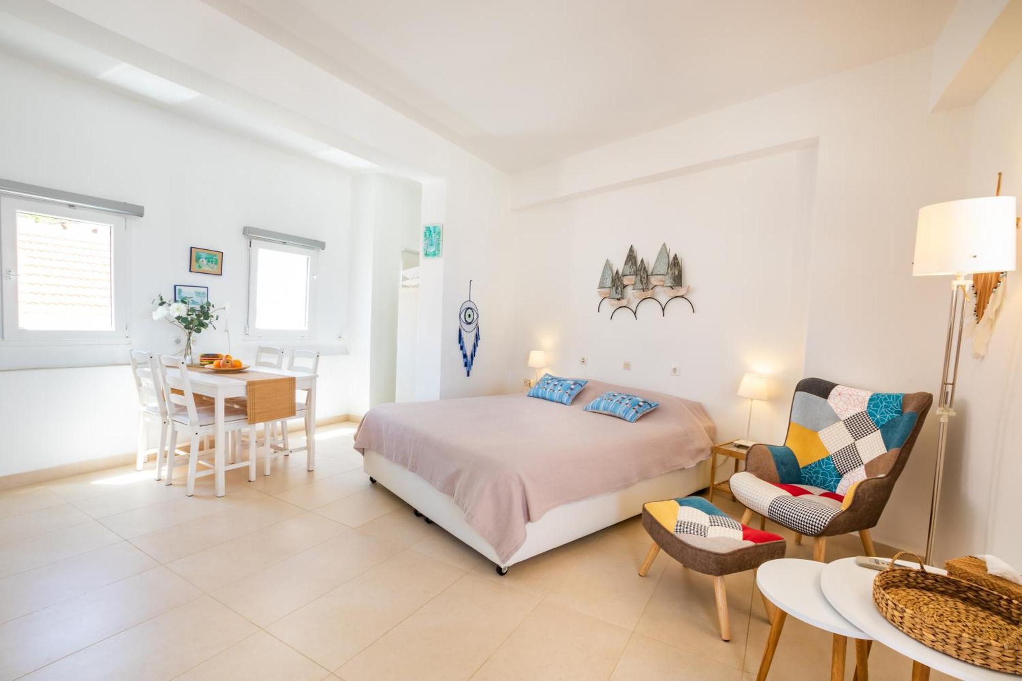 Mimis & Connie 2 Apartment Karpathos Town  Exterior photo